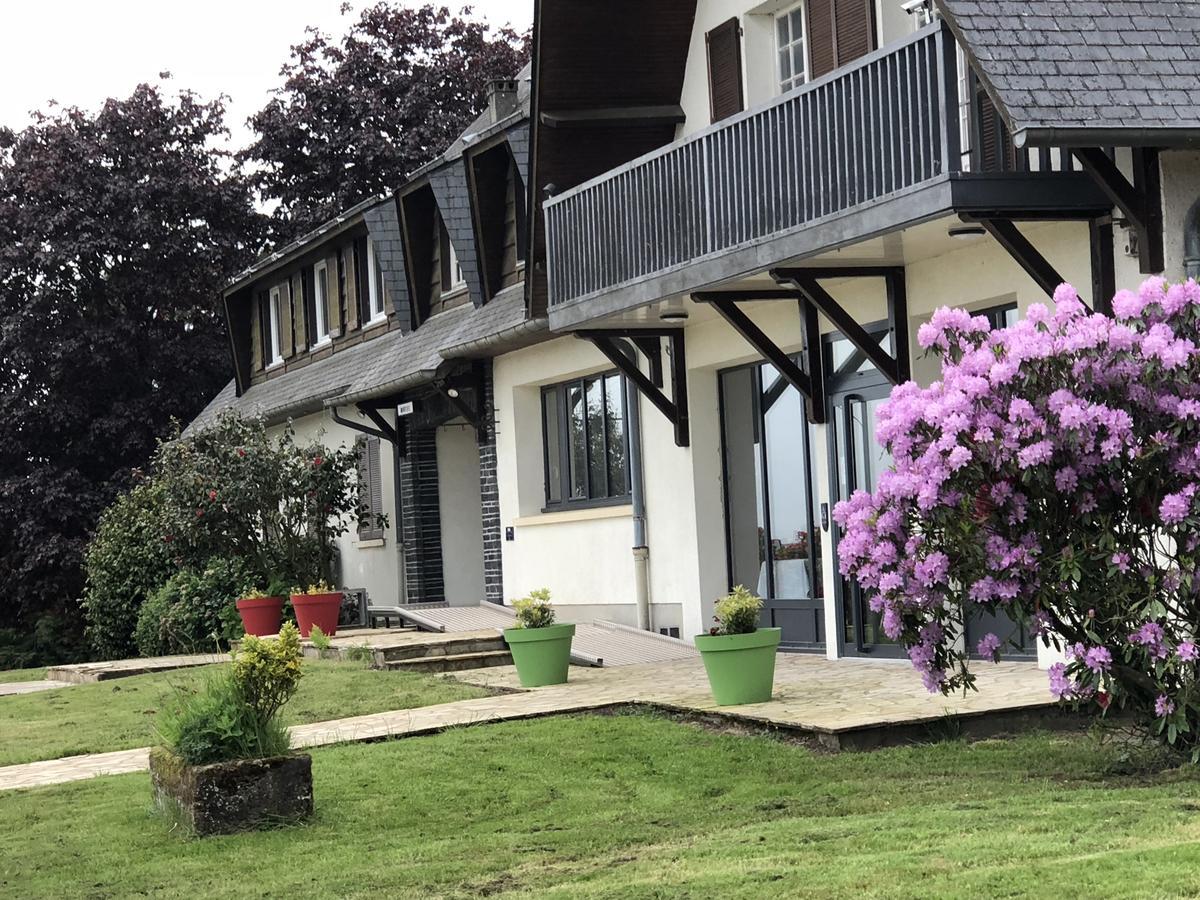 La Cle Des Champs Hotel Le Teilleul Exterior photo